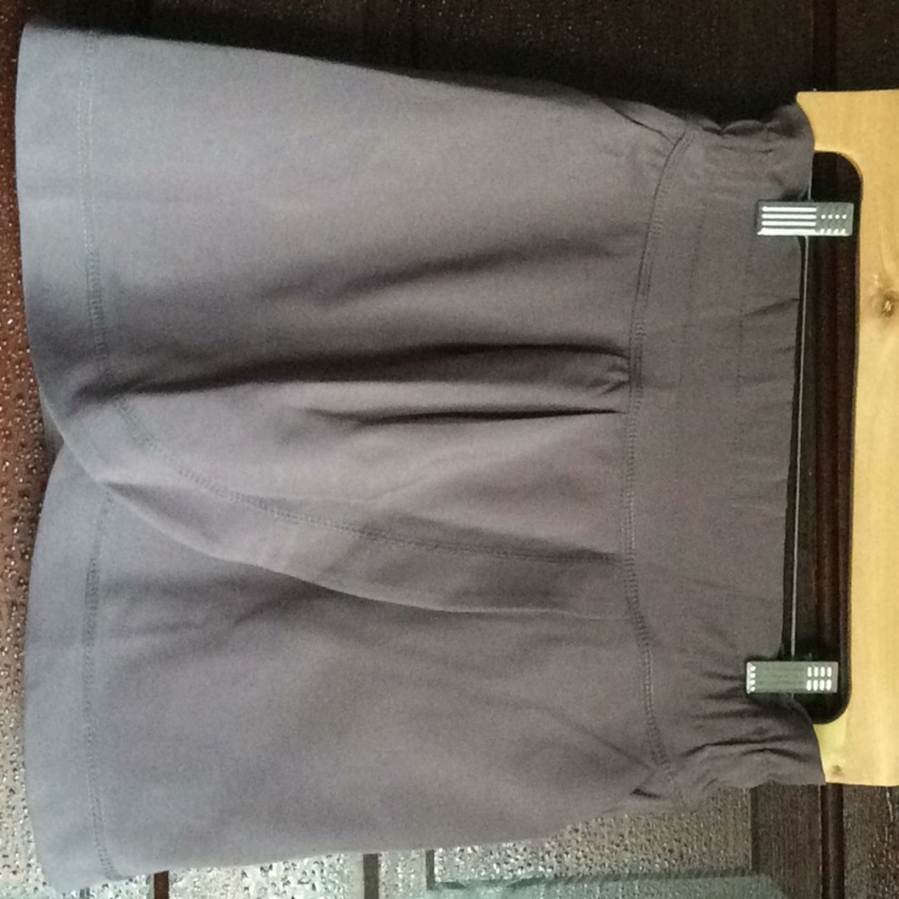 Anama gray skirt with pockets